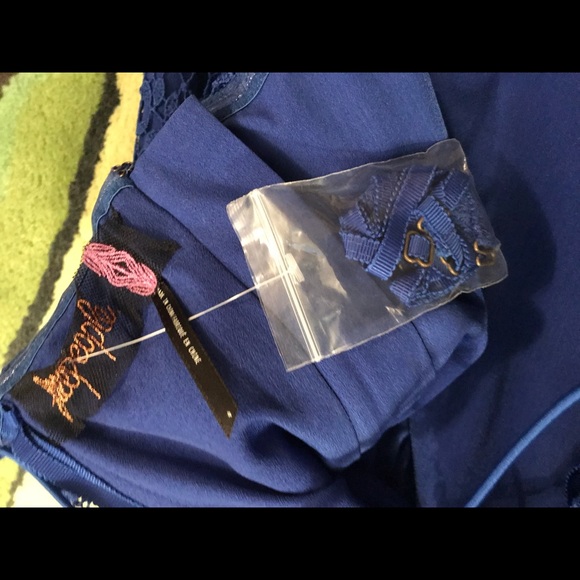 NWOT Free People Lemoncello Romper Blue Lace SZ 4 - Picture 7 of 8